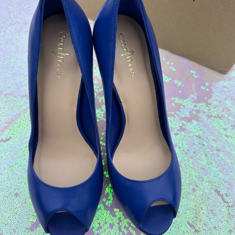 Cole Haan Women's Blue Peep Toe Heels - Picture 3 of 8